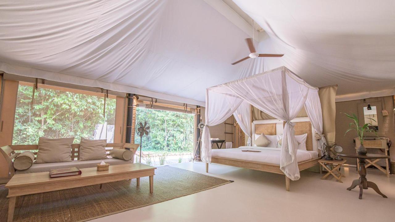 The Beige Hotel Siem Reap Bagian luar foto